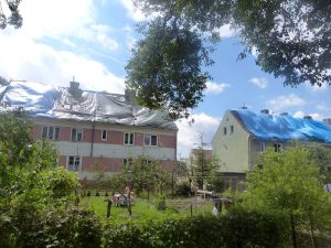 Abgetragene Dächer nach dem Sturm