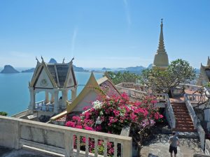 schöne Aussicht auf die Bucht von Prachuap Khiri Khan