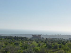 Phantastische Aussicht auf Agrigentos Tempel