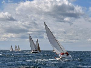 Segelregatta vor Marseille