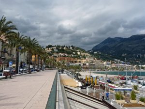 Viele schöne Küstenorte an der Cote d'azur