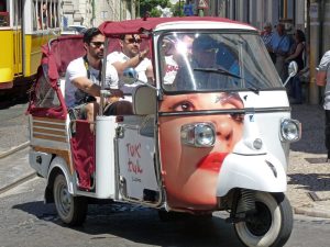 Tuk Tuk in Lissabon ... hat sich wohl verfahren ... (-;