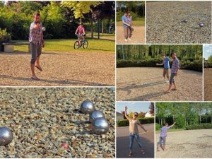 Sie seigten mir das Boule-Spiel … und ich stellte mich ganz gut an (-: